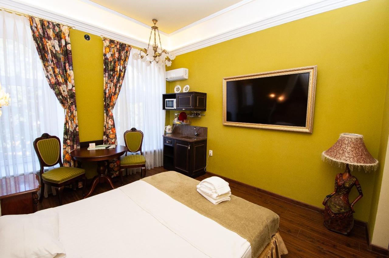Art Suites Near Deribasovskaya Odessa Zewnętrze zdjęcie