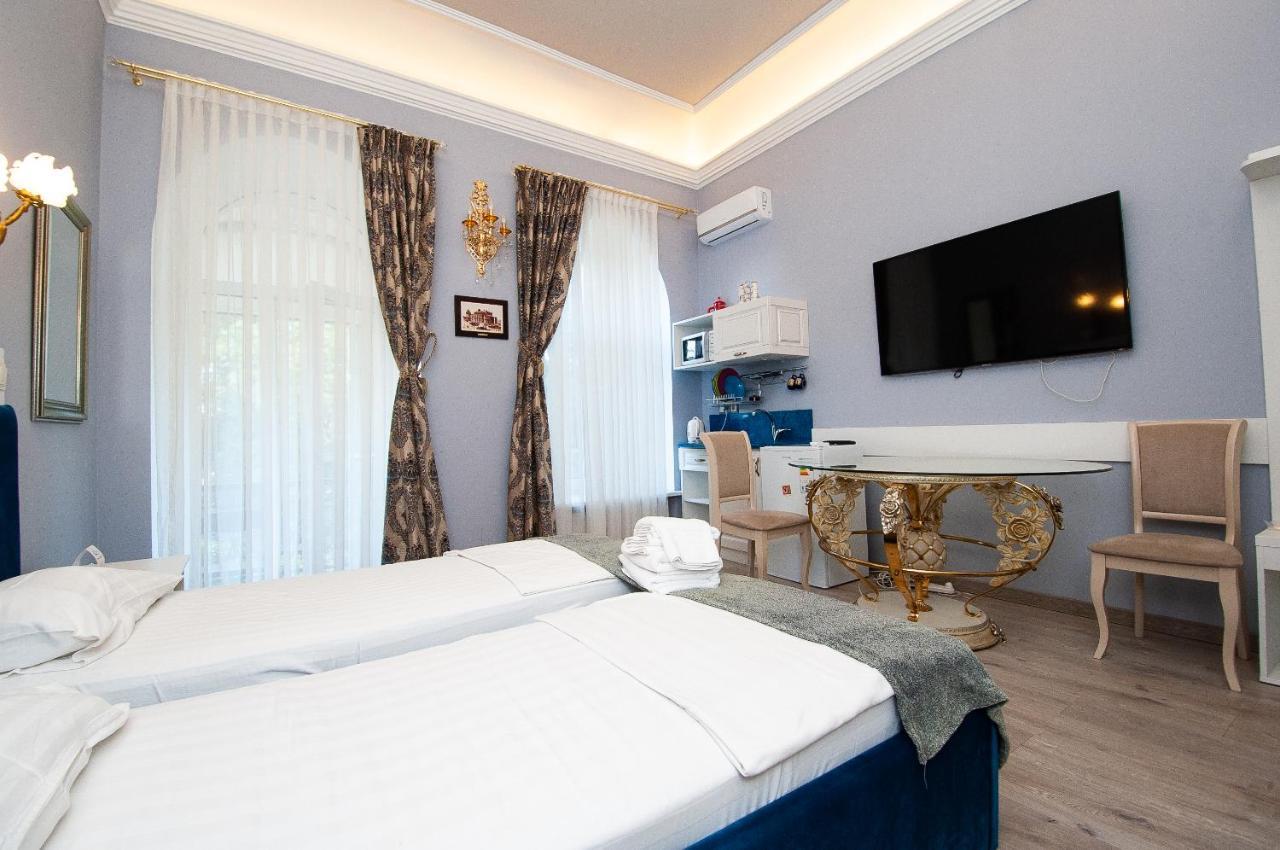Art Suites Near Deribasovskaya Odessa Zewnętrze zdjęcie