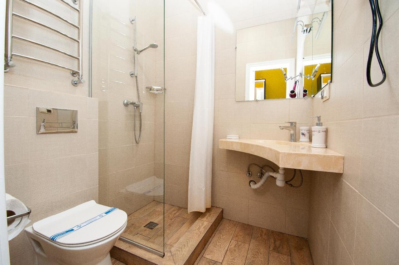 Art Suites Near Deribasovskaya Odessa Zewnętrze zdjęcie